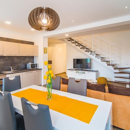 Milohanic Luxury Porec Apartments Ngoại thất bức ảnh